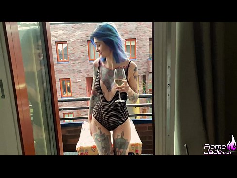 ❤️ Kaikamahine omo nui me ke awawa a me ka hoowahawaha ma lalo o ka lani hamama ❌ Anal video ma haw.bestsexporno.ru